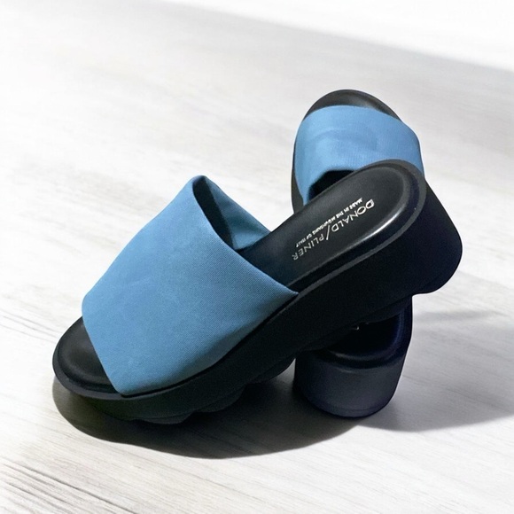 DONALD J. PLINER PLATFORM LUG SANDALS Women’s Size 8 1/2 Blue NEW WITHOUT TAGS - Picture 4 of 8